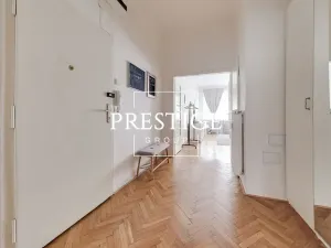 Pronájem bytu 2+kk, Praha - Nové Město, Na zbořenci, 48 m2