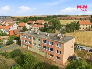 Prodej bytu 3+1, Kněževes, Štrosova, 63 m2