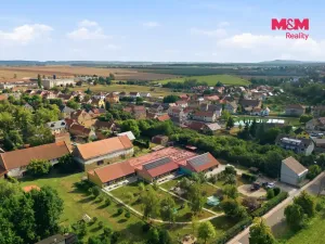 Prodej bytu 3+1, Kněževes, Štrosova, 63 m2