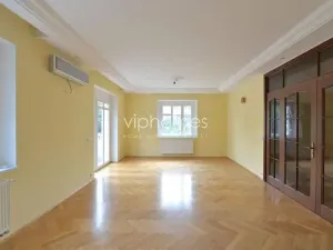 Pronájem vily, Praha - Smíchov, 413 m2