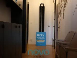 Pronájem bytu 3+kk, Praha, Zenklova, 76 m2