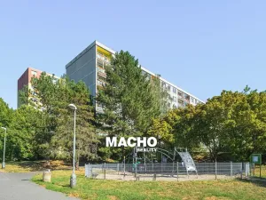 Prodej bytu 3+1, Praha - Modřany, Pirinská, 73 m2