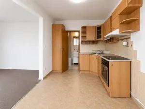 Pronájem bytu 1+kk, Praha - Horní Počernice, Dandova, 37 m2