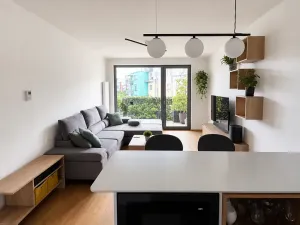 Pronájem bytu 2+kk, Praha - Nusle, Kloboučnická, 48 m2