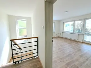 Prodej rodinného domu, Podhradí, 230 m2