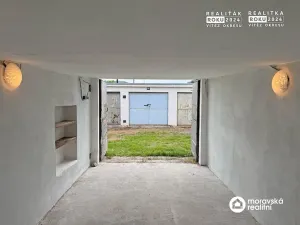 Prodej garáže, Ivančice, 15 m2