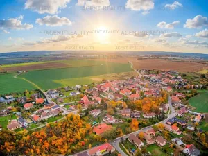 Prodej pozemku pro bydlení, Slaný, 932 m2
