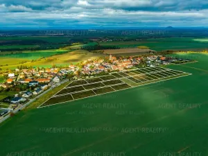 Prodej pozemku pro bydlení, Slaný, 879 m2