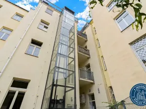 Pronájem bytu 3+kk, Praha - Žižkov, Baranova, 72 m2