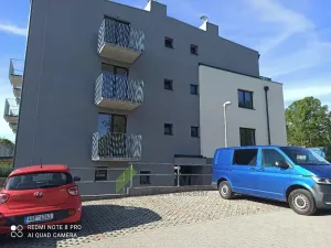 Pronájem bytu 1+kk, Milovice, Topolová, 25 m2