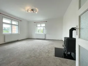 Pronájem bytu 2+1, Liberec, Kubelíkova, 81 m2