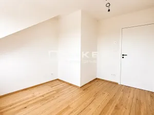 Prodej bytu 3+kk, Jirny, 69 m2