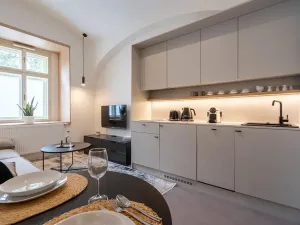 Prodej bytu 2+kk, Praha - Karlín, Prvního pluku, 50 m2