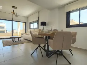 Prodej bytu 4+kk, San Miguel de Salinas, Alicante, Španělsko, 141 m2
