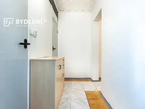 Prodej bytu 2+1, Osek, Hrdlovská, 61 m2