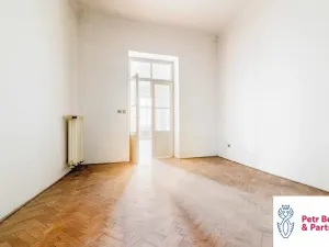 Prodej obchodního prostoru, Rakovník, Husovo náměstí, 622 m2