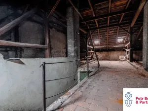Prodej obchodního prostoru, Rakovník, Husovo náměstí, 622 m2
