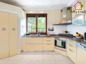Prodej rodinného domu, Praha - Šeberov, Karfíkova, 354 m2