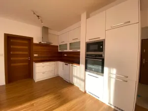 Pronájem bytu 3+kk, Praha - Čakovice, Bermanova, 56 m2