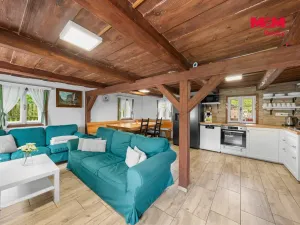 Prodej chalupy, Arnoltice, 168 m2