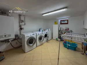 Prodej rodinného domu, Bystřany, Mírová, 254 m2