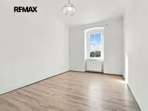 Pronájem bytu 2+kk, Plzeň, Skvrňanská, 50 m2