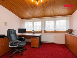 Prodej bytu 3+1, Praha - Újezd nad Lesy, Svojšická, 132 m2