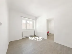 Pronájem bytu 3+1, Mníšek pod Brdy, Pražská, 80 m2