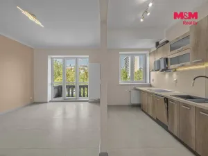 Prodej bytu 2+kk, Praha, Patočkova, 56 m2