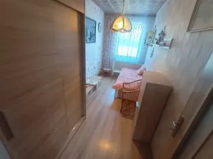 Prodej bytu 3+1, Spálené Poříčí, Zámecká, 70 m2