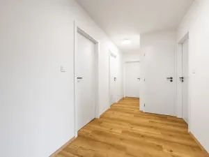 Prodej bytu 4+kk, Praha - Troja, Hnězdenská, 88 m2