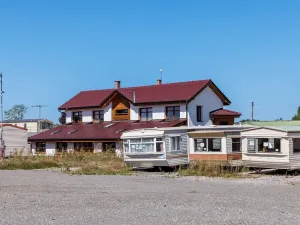 Prodej výrobních prostor, Sadová, 262 m2