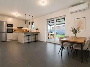 Prodej rodinného domu, Holubice, 115 m2
