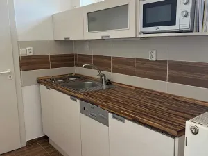 Pronájem kanceláře, Liberec, Rochlická, 162 m2