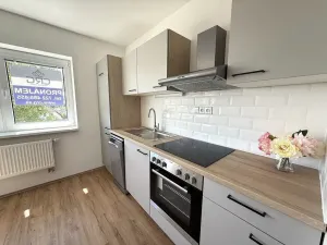 Pronájem bytu 2+kk, Brno, Černohorská, 48 m2