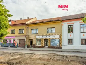 Prodej rodinného domu, Smečno, nám. T. G. Masaryka, 120 m2