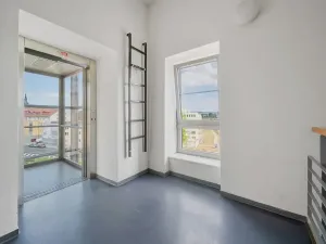 Prodej atypického bytu, Brno, Zábrdovická, 107 m2