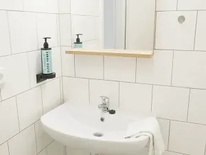 Pronájem bytu 1+kk, Praha - Žižkov, Štítného, 36 m2