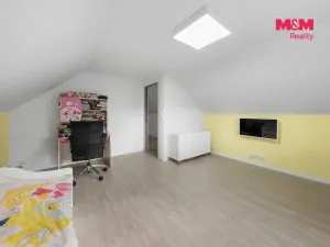 Prodej rodinného domu, Ovčáry, 155 m2