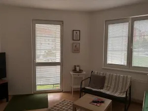 Pronájem bytu 3+kk, Liberec, Seniorů, 60 m2