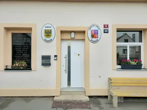 Prodej rodinného domu, Zlonín, Hlavní, 235 m2