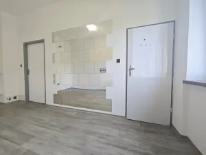 Pronájem bytu 2+1, Vsetín, Na Kamencoch, 56 m2