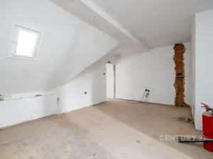 Pronájem činžovního domu, Děčín, Křížová, 80 m2