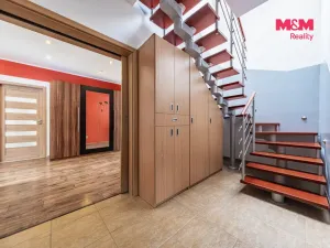 Prodej rodinného domu, Černovice, 140 m2