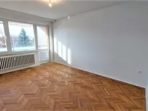 Prodej bytu 2+1, Praha, Ke kladivům, 62 m2
