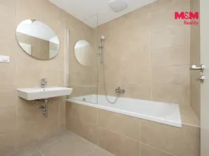 Pronájem bytu 3+kk, Pardubice, U Sportovní školy, 82 m2