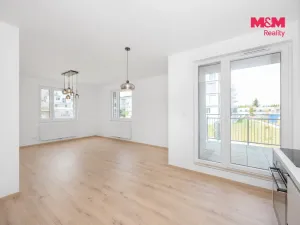 Pronájem bytu 3+kk, Pardubice, U Sportovní školy, 82 m2