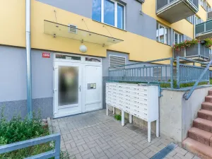 Prodej bytu 2+kk, Kladno - Kročehlavy, Jaroslava Holečka, 57 m2