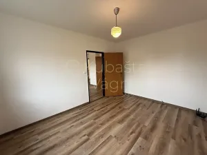 Pronájem bytu 2+1, Chrudim, Dr. Václava Peška, 56 m2