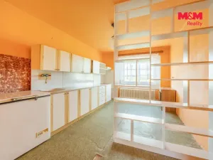 Prodej rodinného domu, Černuc, 185 m2